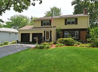 230 Nottingham Rd, Ramsey, NJ 07446