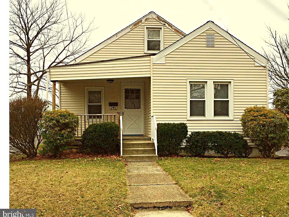 1st image of 721 Mayflower Ave