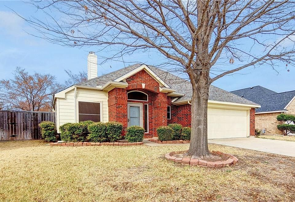 1st image of 212 Mary Pat Dr