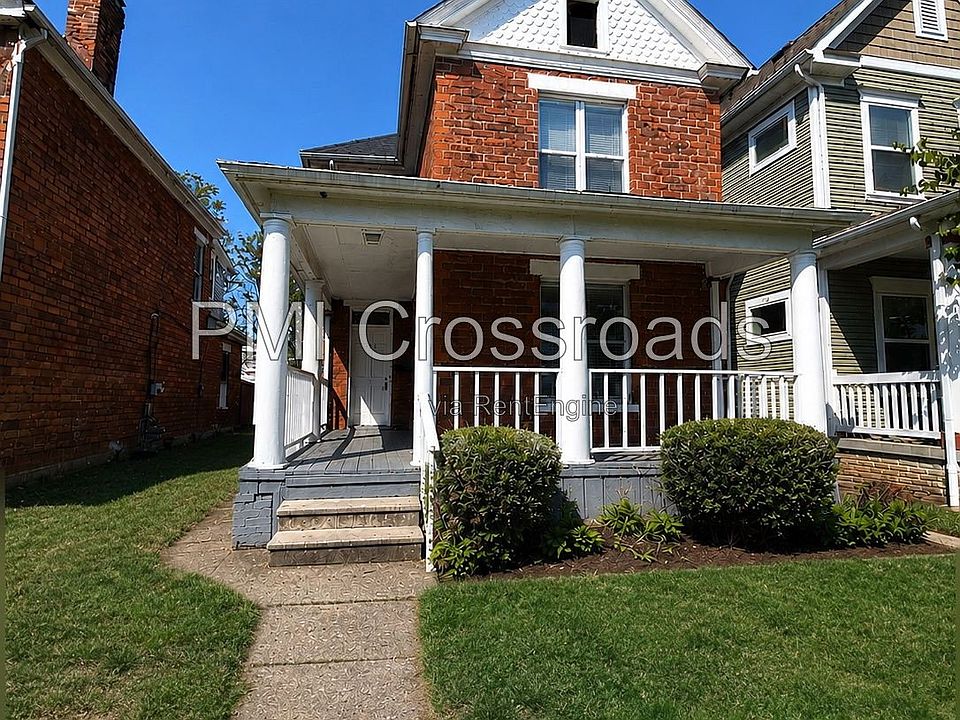 1st image of 153 S Cypress Ave