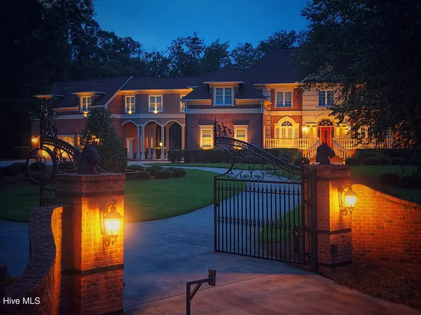 103 Brigadoon Court, New Bern, NC 28562