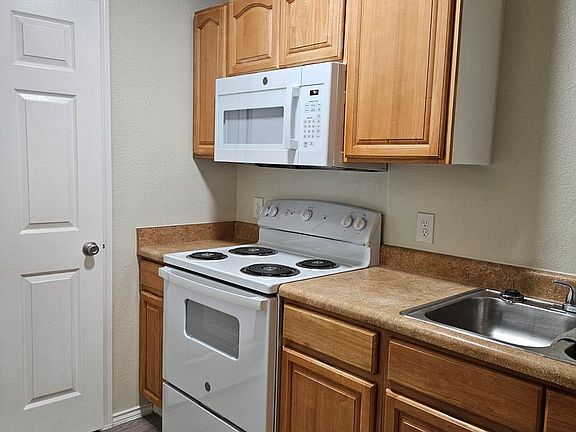 5th image of 8142 Glen Mont Dr APT 4
