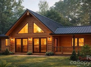 213 Three Rivers Dr, Hendersonville, NC 28792