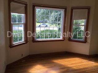 710 Normal Rd, Dekalb, IL 60115