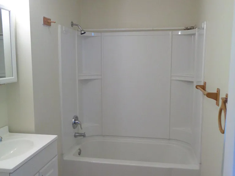86 Alder St #3 — Photo 7