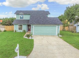 418 Naugatuck Dr, Jacksonville, FL 32225