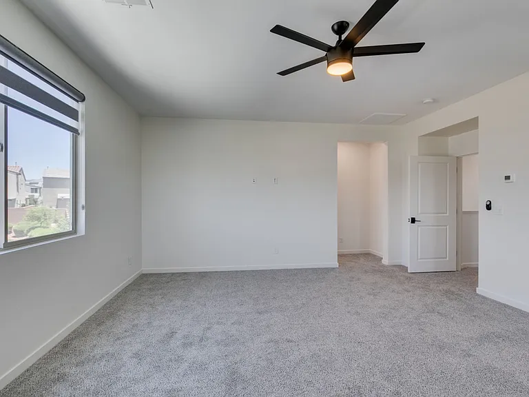 6915 Fordham Creek St — Photo 41