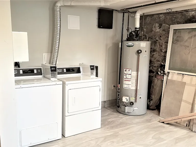 385 Himrod St #1 — Photo 13