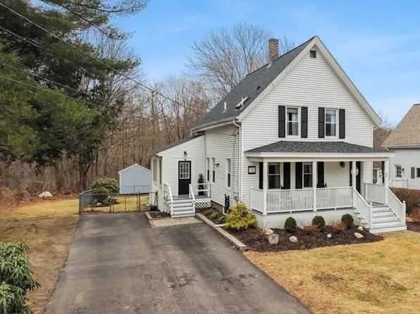 35 Pine St, South Easton, MA 02375