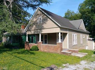 304 S Oliver St, Elberton, GA 30635