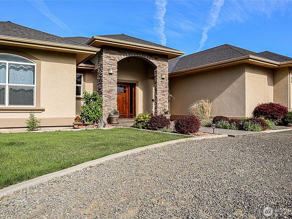 2nd image of 265 Hanson Road