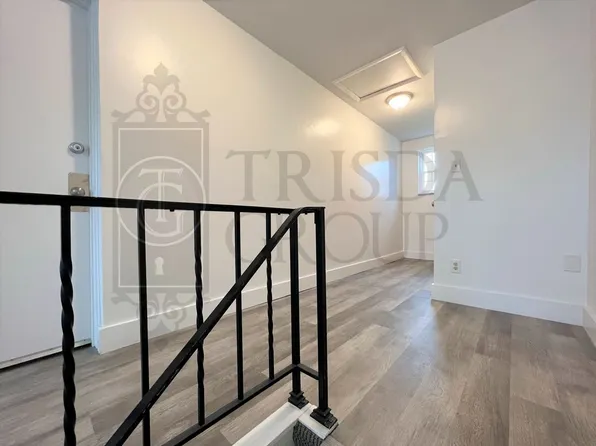 119 Rothesay Ave APT 6, Carnegie, PA 15106