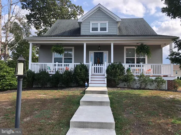 1608 London Ave, Egg Harbor City, NJ 08215