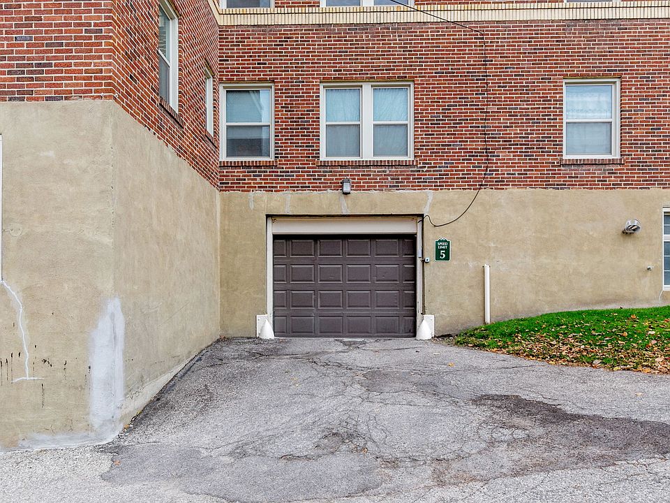 1st image of 718 5th St SW APT 409