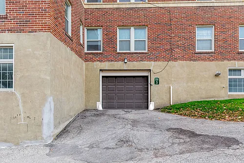 Hillside Apartments Photo 1