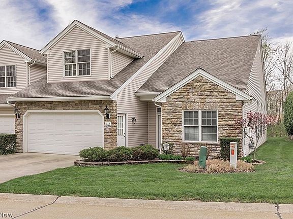 2nd image of 134 Stonecreek Dr