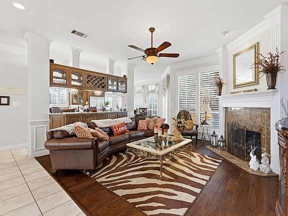 3rd image of 803 Glen Abbey Dr