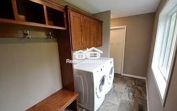 1305 Flag Ave N #2 — Photo 21