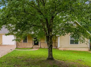 116 Adrian Dr, Stockbridge, GA