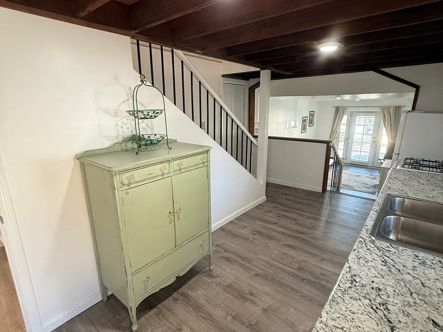 1 bed, 450 sqft, $1,795 — Photo 4