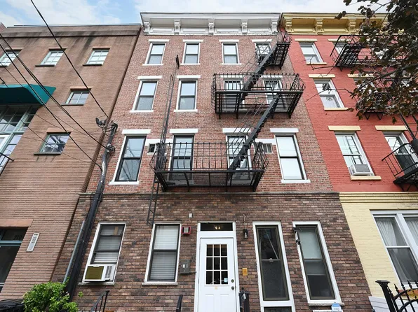 217 Bloomfield Street image 24 of 25