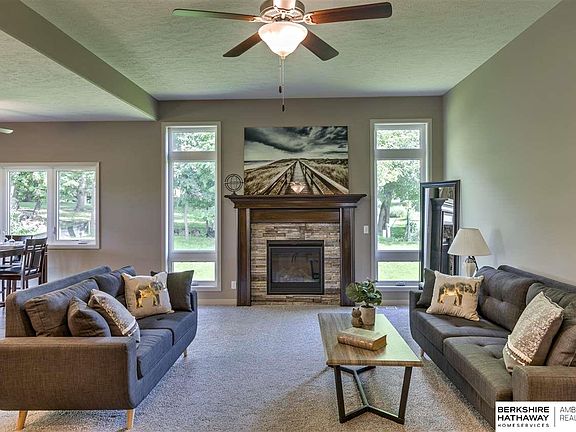 5th image of 4222 Barksdale Dr