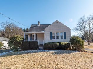 3482 Main Rd E, Emmaus, PA 18049