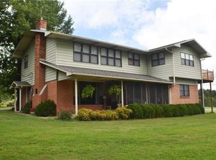 274 NE Douglas Cemetery Rd, Gentry, AR 72734