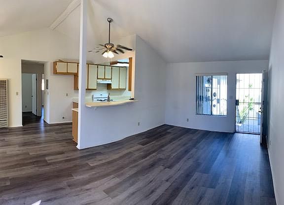 2nd image of 645 Coronado Ave APT D