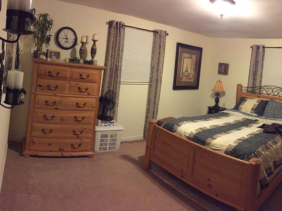 2nd image of 10515 McPherson St APT B