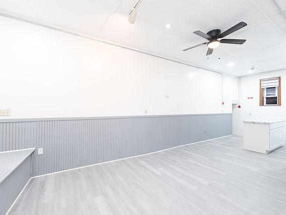 3rd image of 317 Branch Ave #1A