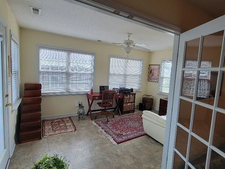 2018 Heritage Ln — Photo 12