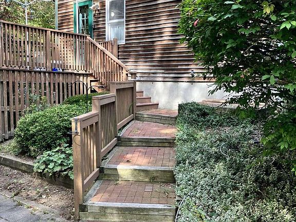 3rd image of 1070 Coles Hill Road
