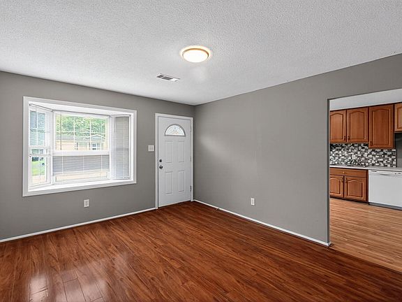 5th image of 1008 Ferrell Dr