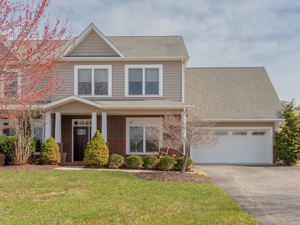 421 Willard Dr, Blacksburg, VA 24060