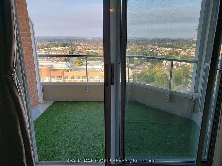 400 McLevin Ave #1705 — Photo 14