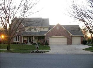 1374 Eagle Crest Dr, Greenwood, IN