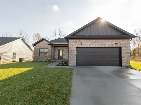 2309 Cedar Pointe Ln, Bowling Green, KY 42101