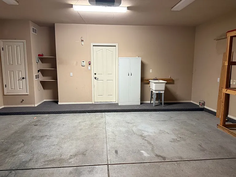 6202 Sierra Nevada Cir NW — Photo 24