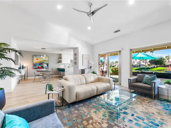 42304 Sand Dune Dr, Palm Desert, CA 92211