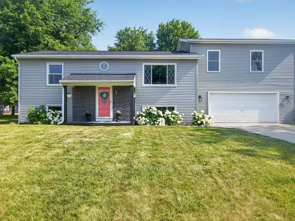 438 South St, Blissfield, MI 49228