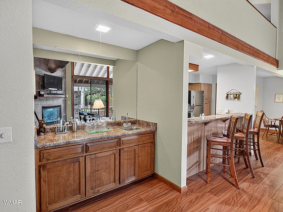 3rd image of 5776 Spruce Cir