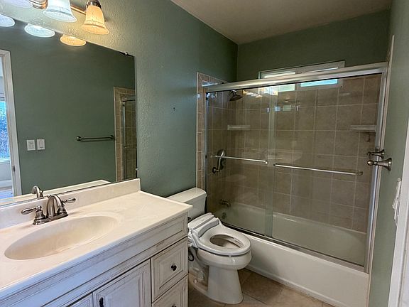 5th image of 4877 Essex Way #Adu