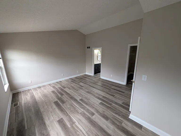 253 Dewfall Dr — Photo 13