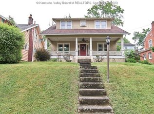 1008 Valley Rd, Charleston, WV 25302