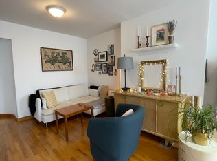 250 19th St APT 3A, Brooklyn, NY 11215
