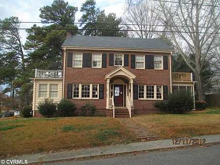 1st image of 200 Oakwood Ave
