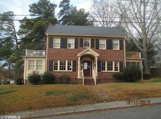 200 Oakwood Ave, Hopewell, VA 23860
