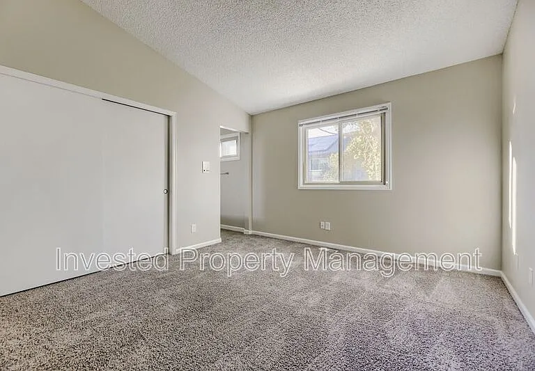 18955 E 45th Ave — Photo 10