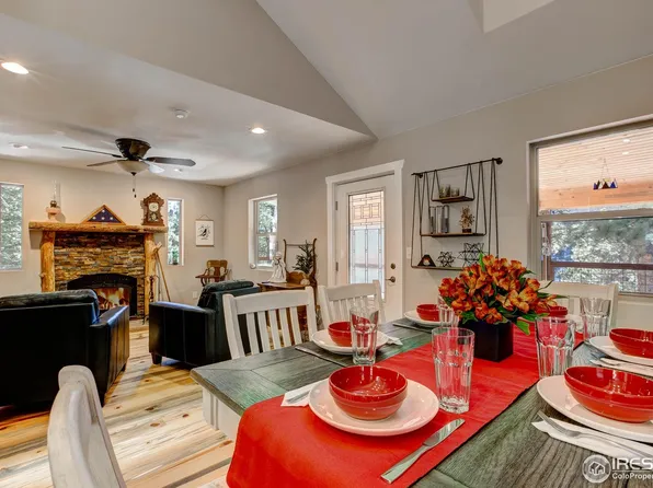 972 Aspen Dr, Lyons, CO 80540